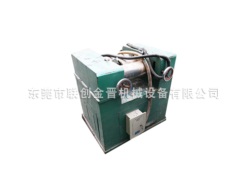 三輥研磨機(jī)（S150-常州萬(wàn)順）